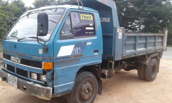 ขายNPR59LU5 115 ปี38 เพาเวอร์ ท้ายF พร้อมใช้ครับ