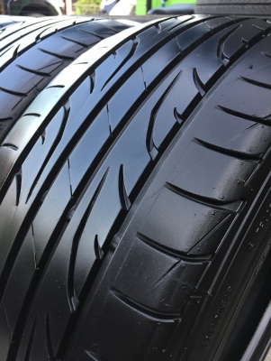ยาง DUNLOP 235-45-17 ปี 15 ครบชุด 4 เส้น 4500 สภาพสวยๆไม่บวมไม่กินข้าง ดอกยางเหลือเยอะเอาไปวิ่งกันใด ยาง DUNLOP 235-45-17 ปี 15 ครบชุด 4 เส้น 4500 สภาพสวยๆไม่บวมไม่กินข้าง ดอกยางเหลือเยอะเอาไปวิ่งกันใด