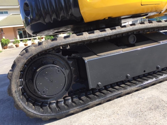 รถขุด KOMATSU PC27MR-1 นำเข้ามือสองญี่ปุ่น