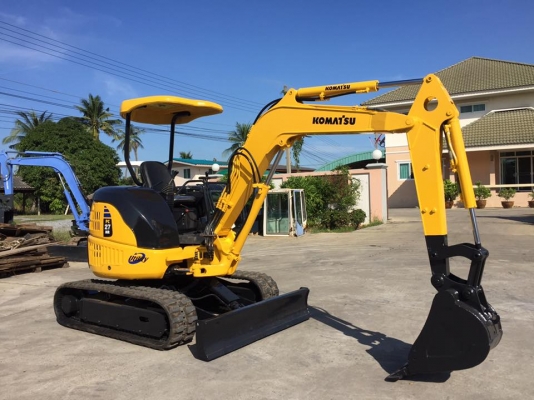 รถขุด KOMATSU PC27MR-1 นำเข้ามือสองญี่ปุ่น