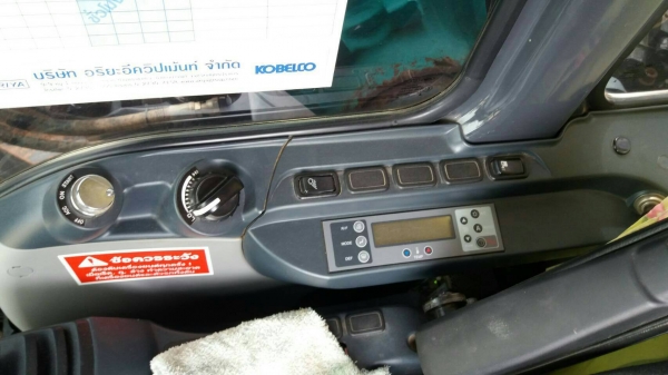ขายรถแบคโฮ KOBELCO SK200-8 YN12 SUPER XM 5000 ชม.ราคา 2600000