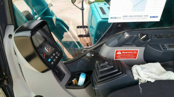 ขายรถแบคโฮ KOBELCO SK200-8 YN12 SUPER XM 5000 ชม.ราคา 2600000