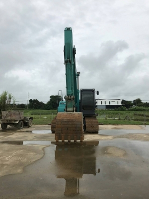 ขายรถแบคโฮ KOBELCO SK200-8 YN12 SUPER XM 5000 ชม.ราคา 2600000
