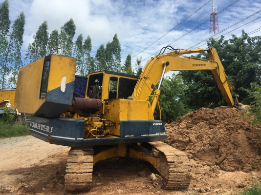 KOMATSU PC120