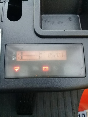 +++ ขายโฟล์คลิฟท์  TOYOTA 8FD15  ขนาด  1.5  ตัน  เครื่องยนต์ดีเซล  เสา  3  เมตร   งาสไลด์ซ้าย + ขวา  เกียร์ออโตเมติค  ยางตันครับ  (รถ  8,000  ชม.)