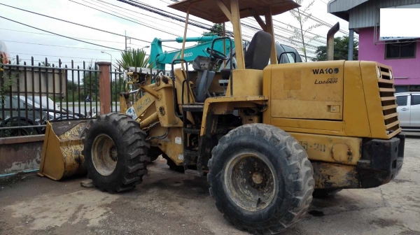 รถตักมือสอง/ Komatsu WA100-3 เก่าในใช้ในไทยแล้วแต่เก็บจุดออนแล้ว เอกสารเล่ม รถตักมือสอง/ Komatsu WA100-3 เก่าในใช้ในไทยแล้วแต่เก็บจุดออนแล้ว เอกสารเล่ม
