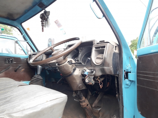 ISUZU KS110 แรงม้า รถห้างแท้ เกียร์สั้น(คุณบุญมารับรถไปวิ่งงานทำเงินเรียบร้อยแล้วคับขอบคุณหลายๆเด้อค