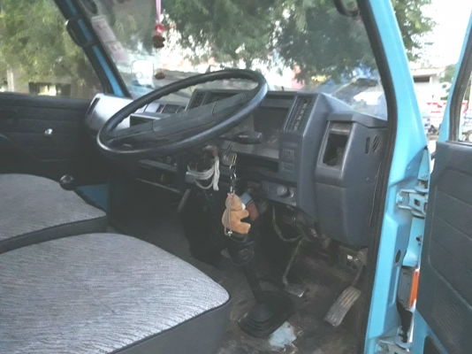 ขาย 6ล้อ ISUZU100 แรงม้า เครื่องแน่นๆ แห้ง แรงดี 4BC2ฝาดำ แชทซีสวยๆตลอดเส้น เดิมๆ ช่วงล่างแน่นๆ เกีย