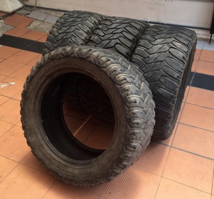 ยางMUD ขอบ20" Cooper STT 33x12.5x20 สภาพดี4เส้น ยางMUD ขอบ20" Cooper STT 33x12.5x20 สภาพดี4เส้น