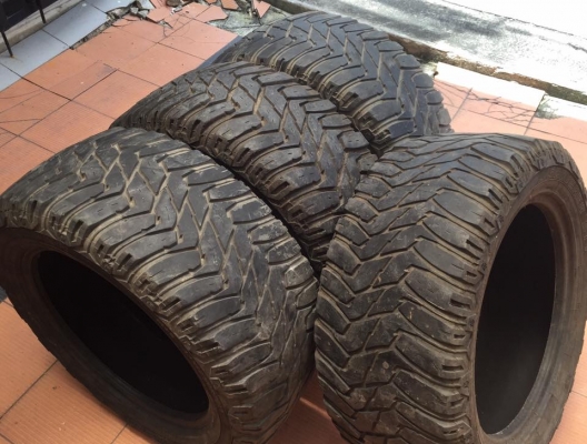 ยางMUD ขอบ20" Cooper STT 33x12.5x20 สภาพดี4เส้น ยางMUD ขอบ20" Cooper STT 33x12.5x20 สภาพดี4เส้น