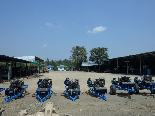 ปั๊มน้ำชนเครื่องยนต์ พร้อมใช้งาน รับประกันความพึงพอใจเครื่องไม่ดี ปั๊มไม่เจ๋ง น้ำไม่แรง ไม่ต้องเอาไปครับ