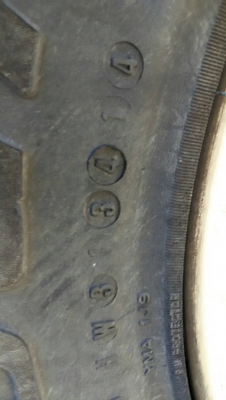 ขายแม็ก5วง ยาง5เส้น 7500 ครับ ขายแม็ก5วง ยาง5เส้น 7500 ครับ