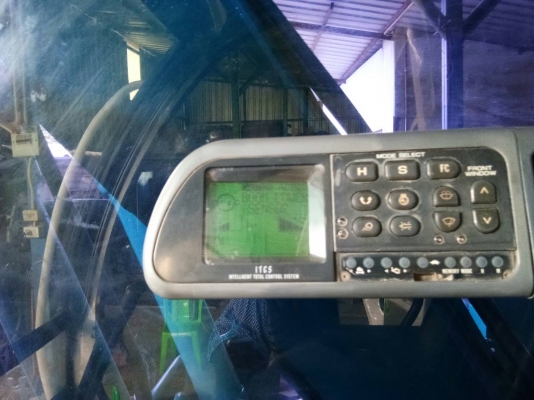 ขายรถแม็กโค KOBELO -SK 120-5  สภาพสวยพร้อมใช้งานเครื่องดีปั้มแรง. ไฟฟัาครบ .เองแน่น .ช่วงล่างเต็มเจ้าของขายเองค่ะ