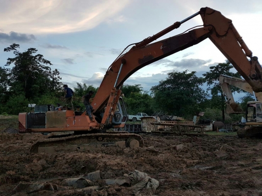 รถแบคโฮ ฮิตาชิEX400-1 เอกสารซื้อขาย สภาพพร้อมใช้งาน