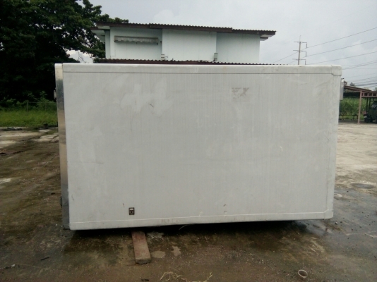 ตู้ฟีดประตู 3 บาน  ยาว 3.11 เมตร กว้าง 1.71 เมตร สูง 1.80 เมตร แซซซีตู้กว้าง 70 เซนติเมตร