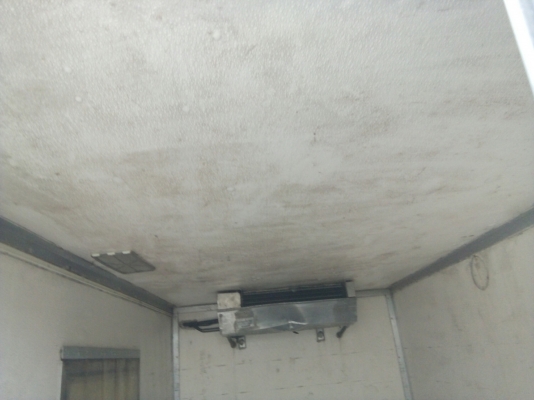 ตู้ฟีดประตู 3 บาน  ยาว 3.11 เมตร กว้าง 1.74 สูง 1.80 เมตร  แซซซีตู้กว้าง 83 เซนติเมตร