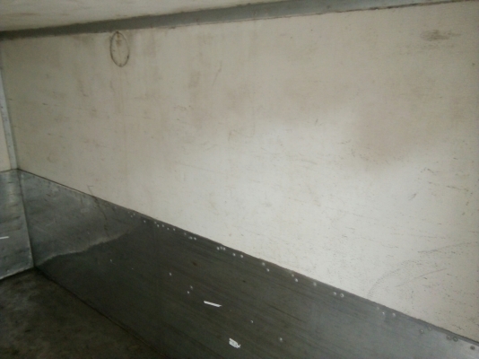 ตู้ฟีดประตู 3 บาน  ยาว 3.11 เมตร กว้าง 1.74 สูง 1.80 เมตร  แซซซีตู้กว้าง 83 เซนติเมตร