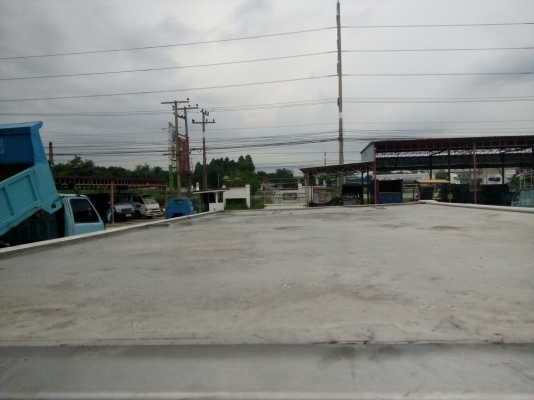 ตู้ฟีดประตู 3 บาน  ยาว 3.11 เมตร กว้าง 1.74 สูง 1.80 เมตร  แซซซีตู้กว้าง 83 เซนติเมตร