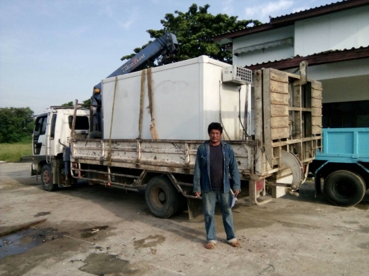 ตู้ฟีดประตู 3 บาน  ยาว 3.11 เมตร กว้าง 1.74 สูง 1.80 เมตร  แซซซีตู้กว้าง 83 เซนติเมตร