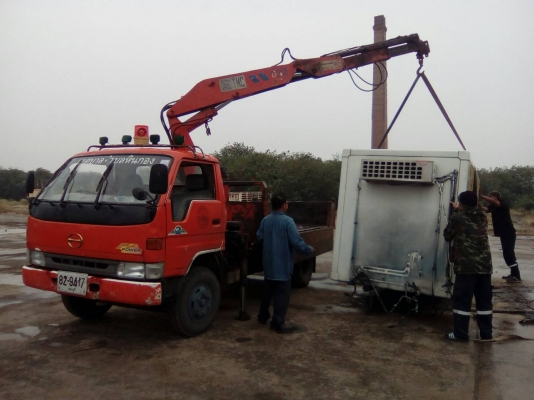 ตู้ฟีดประตู 3 บาน ยาว 3.10 เมตร กว้าง 1.70 เมตร สูง 1.90 เมตร แซซซีตู้กว้าง 73 เซนติเมตร