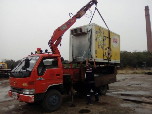 ตู้ฟีดประตู 3 บาน ยาว 3.10 เมตร กว้าง 1.70 เมตร สูง 1.90 เมตร แซซซีตู้กว้าง 73 เซนติเมตร