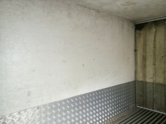 ตู้ฟีดประตู 3 บาน ยาว 3.10 เมตร กว้าง 1.70 เมตร สูง 1.90 เมตร แซซซีตู้กว้าง 73 เซนติเมตร