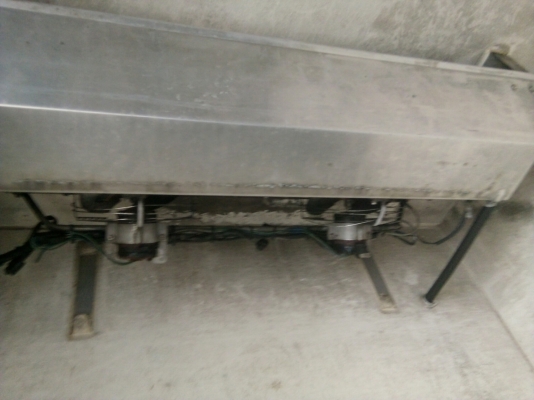 ตู้ฟีดประตู 3 บาน ยาว 3.10 เมตร กว้าง 1.70 เมตร สูง 1.90 เมตร แซซซีตู้กว้าง 73 เซนติเมตร