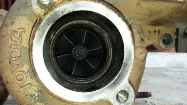 ขาย เทอร์โบ vigo 3.0  เก่า ถอด สภาพ สมบูรณ์ ขาย 12,000
