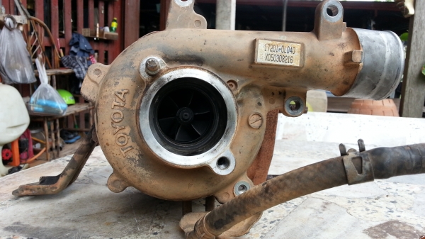 ขาย เทอร์โบ vigo 3.0  เก่า ถอด สภาพ สมบูรณ์ ขาย 12,000