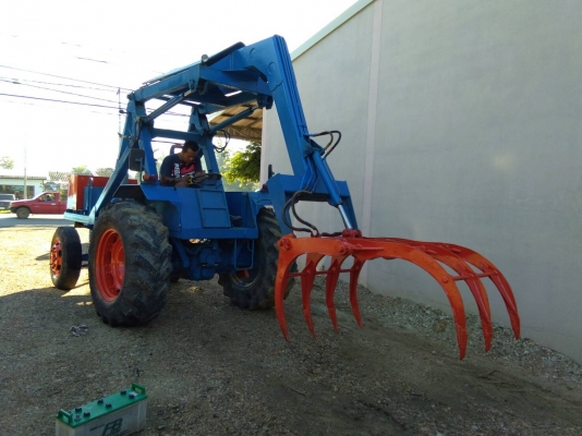 ขายรถคีบอ้อย FORD 77 คีบหลัง เกียร์ธรรมดา