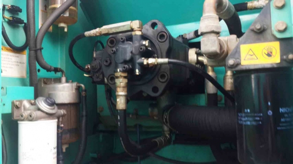 ขายรถแบ็คโฮ KOBELCO SK200-8 YN12 Super สภาพดี พร้อมใช้งาน