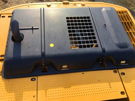 ขายรถแบ็คโฮ CAT 320D JAPAN แท้ ใช้งาน 7,3xx ชั่วโมง สภาพดี พร้อมใช้งาน