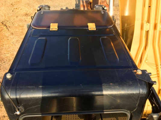 ขายรถแบ็คโฮ CAT 320D JAPAN แท้ ใช้งาน 7,3xx ชั่วโมง สภาพดี พร้อมใช้งาน