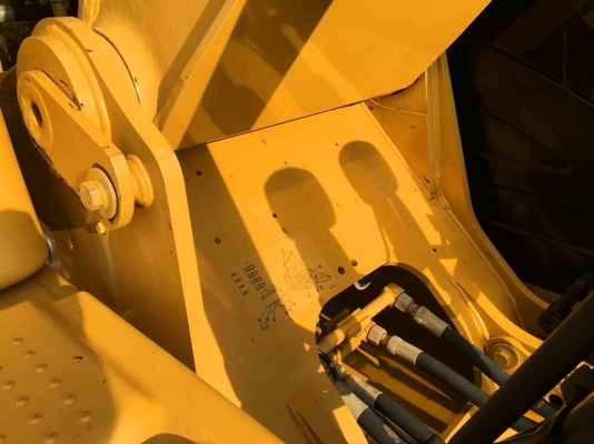 ขายรถแบ็คโฮ CAT 320D JAPAN แท้ ใช้งาน 7,3xx ชั่วโมง สภาพดี พร้อมใช้งาน