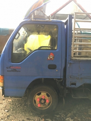 รถบรรทุก 6 ล้อ ISUZU NKR ป้ายไม่ติดเวลา กระบะยาว 3.40 เมตร
