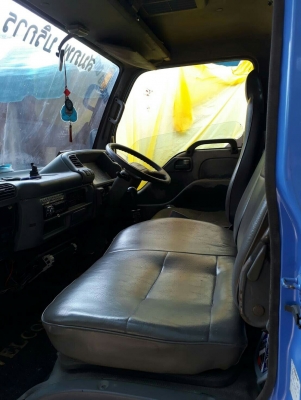 รถบรรทุก 6 ล้อ ISUZU NKR ป้ายไม่ติดเวลา กระบะยาว 3.40 เมตร รถบรรทุก 6 ล้อ ISUZU NKR ป้ายไม่ติดเวลา กระบะยาว 3.40 เมตร