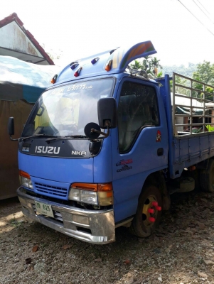 รถบรรทุก 6 ล้อ ISUZU NKR ป้ายไม่ติดเวลา กระบะยาว 3.40 เมตร รถบรรทุก 6 ล้อ ISUZU NKR ป้ายไม่ติดเวลา กระบะยาว 3.40 เมตร