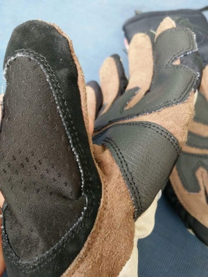 ถุงมือ Size:M จากตู้ญี่ปุ่น