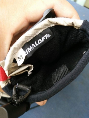 ถุงมือ Size:M จากตู้ญี่ปุ่น