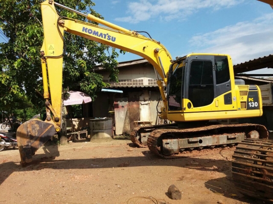 ขายรถแบคโฮ KOMATSU PC130-8 ทำงาน 6556ชั่วโมง สวยๆสนใจโทร 081-970-1072
