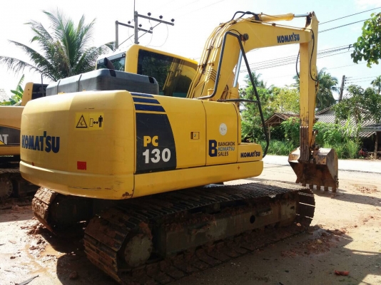 ขายรถแบคโฮ KOMATSU PC130-8 ทำงาน 6556ชั่วโมง สวยๆสนใจโทร 081-970-1072 ขายรถแบคโฮ KOMATSU PC130-8 ทำงาน 6556ชั่วโมง สวยๆสนใจโทร 081-970-1072