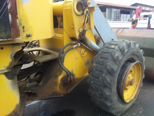 ขายรถตักล้อยางVOLVO L70Bเอวอ่อน ขายรถตักล้อยางVOLVO L70Bเอวอ่อน