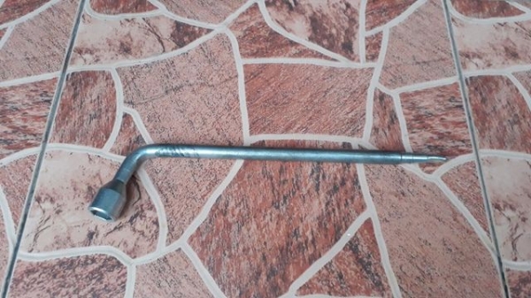 ประแจขันล้อ ของรถ MINI Cooper เบอร์ 17