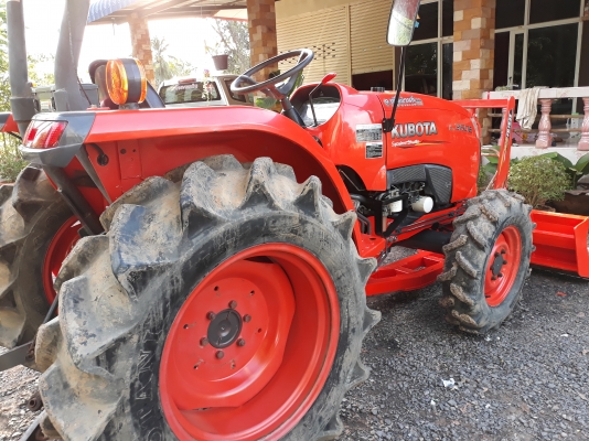 ขายรถไถL3608สวยๆเดิมๆพร้อมใช้งานครับ ขายรถไถL3608สวยๆเดิมๆพร้อมใช้งานครับ