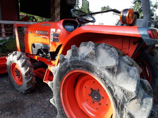 ขายรถไถL3608สวยๆเดิมๆพร้อมใช้งานครับ ขายรถไถL3608สวยๆเดิมๆพร้อมใช้งานครับ