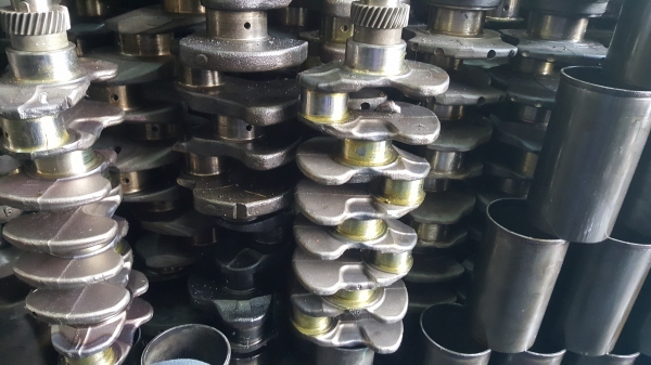 ข้อเหวียง Toyota  Nissan kosmasu Hino Isuzu Mitsubishi