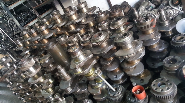 ข้อเหวียง Toyota  Nissan kosmasu Hino Isuzu Mitsubishi