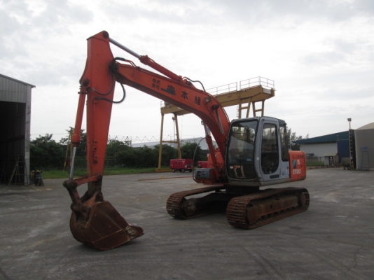็HITACHI EX120-5 ซีเรียล 1E4-51058 ปี 1995 ชั่วโมงทำงาน 8304 ชั่วโมง