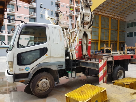 รถสว่านพร้อมเครน7ตัน FUSO เครื่อง 6M61 6สูบ250แรง มาจากญี่ปุ่น เอกสารอินวอบ สนใจโทรเลย 081-9891989 หรั่งครับ รถสว่านพร้อมเครน7ตัน FUSO เครื่อง 6M61 6สูบ250แรง มาจากญี่ปุ่น เอกสารอินวอบ สนใจโทรเลย 081-9891989 หรั่งครับ