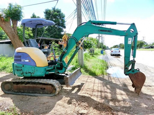 ขายรถขุด ยี่ห้อ:KOMATSU แบบ:PC27MR-1(ขนาดเท่ากับPc30) ราคา 360,000 บาท (ต่อรองได้)  ปั้มนิ้ว คอนโทนสั้น สภาพเดิมๆจากญี่ปุ่น รถเก่านอกแท้ ไม่เคยใช้งานในไทย100\% มีเอกสารใบอินวอย รถพร้อมใช้งาน สนใจติดต่อ-สอบถาม-ต่อรองราคา ได้ที่ โทร : 099-907-9273 กิ๊ฟ กมลชน